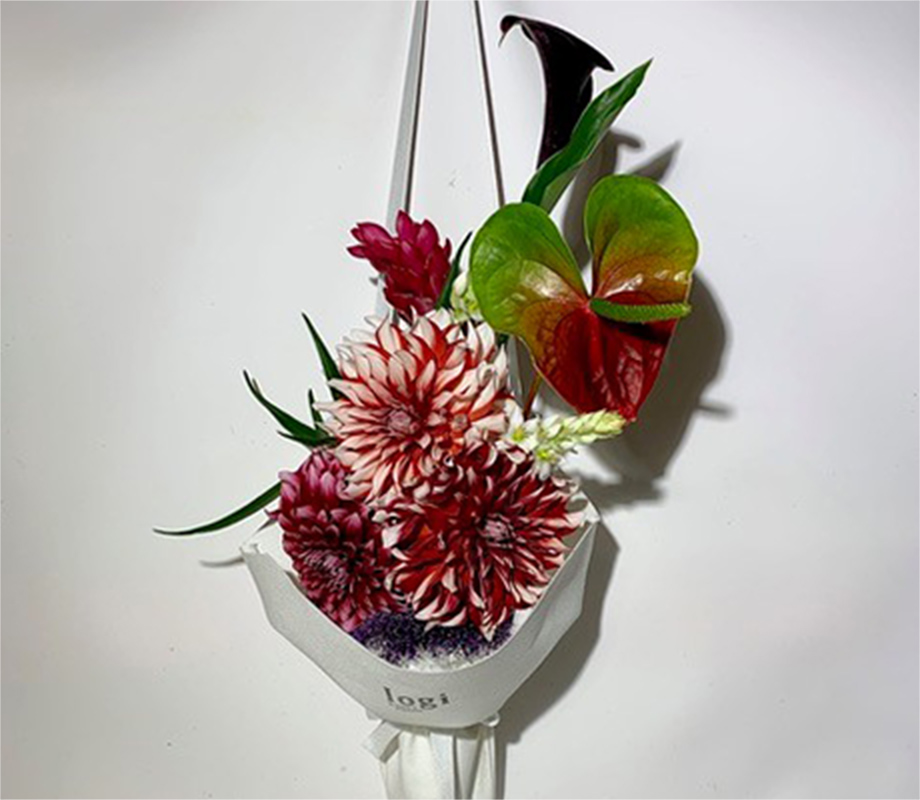 「logi plants&flowers」の宇田陽子さんがつくるフラワーセット