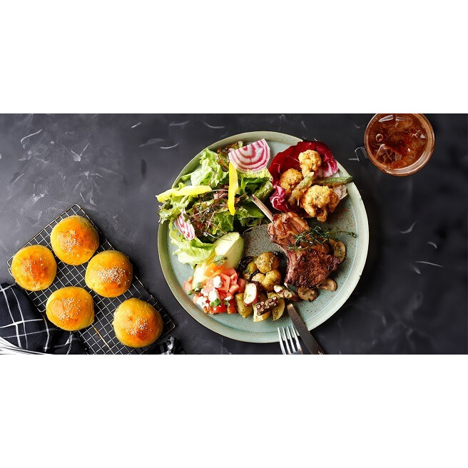 M's market delicatessen & diner