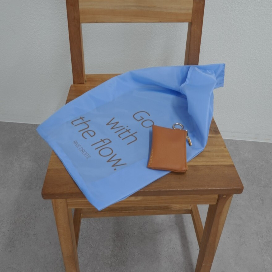 「オリジナルポーチ付きエコバッグ」プレゼント