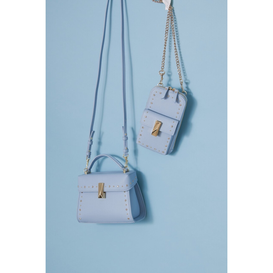 限定アイテム4型登場