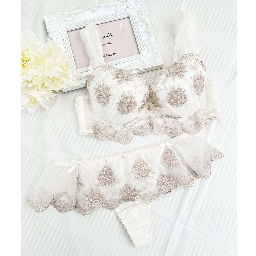 ナルエー 【ピュアリー】