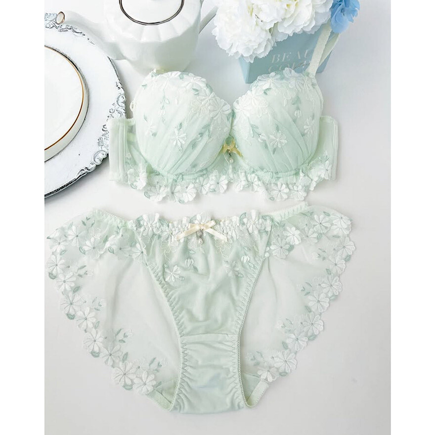 【NEW】ナルエーブラ入荷