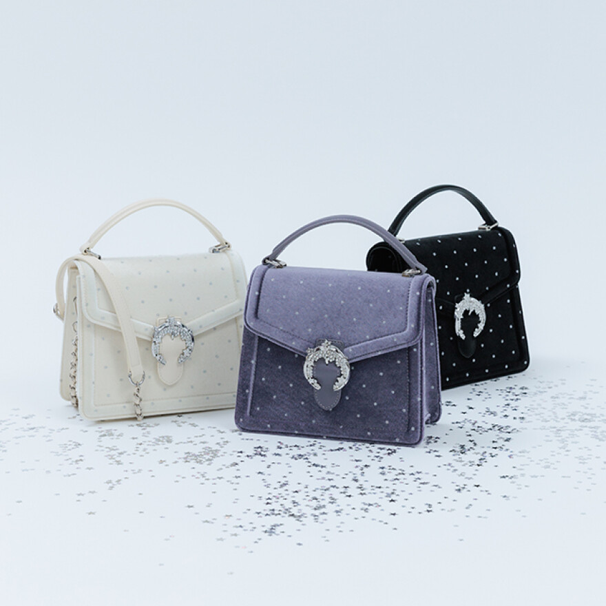 HOLIDAY COLLECTION