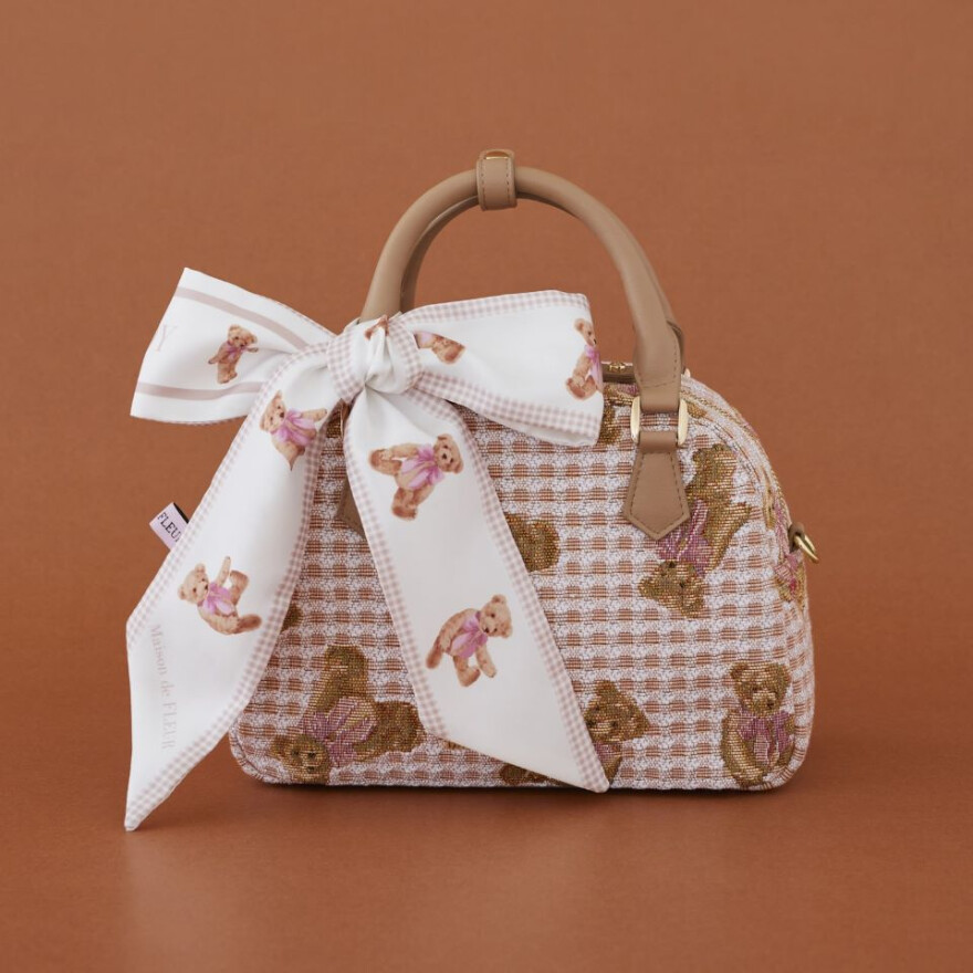 ARTDE LYS Collection