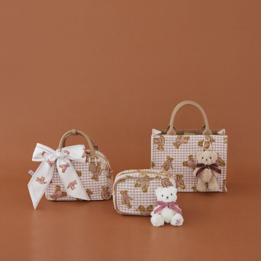 ARTDE LYS Collection