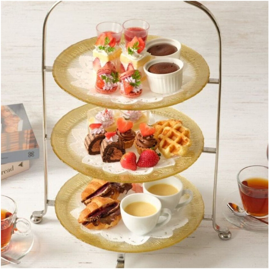 いちごとチョコのアフタヌーンティーご予約受付中