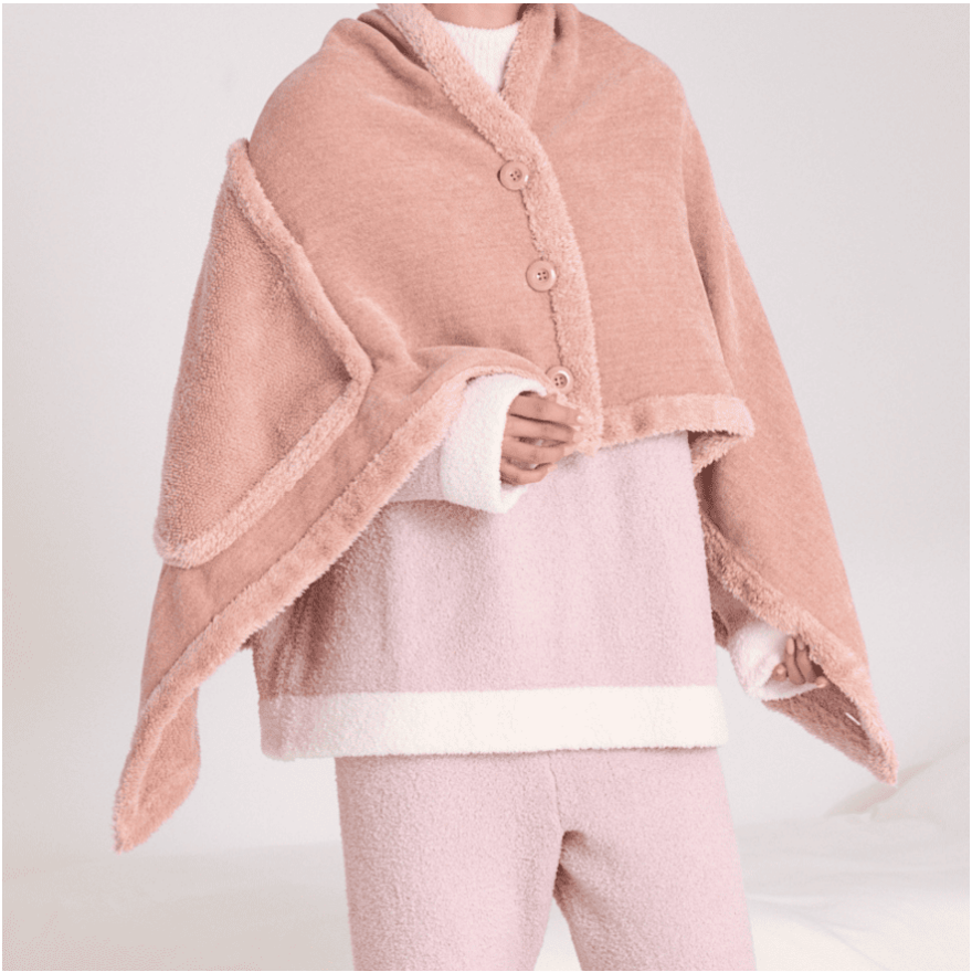 1つで4役のウォームフリースポンチョ │ ショップニュース │ ルミネ