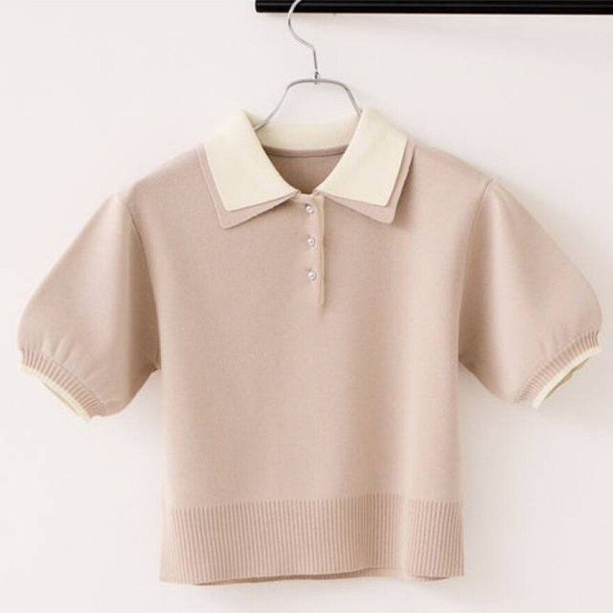 ダブルカラーのポロ襟半袖ニットが入荷！ 																		