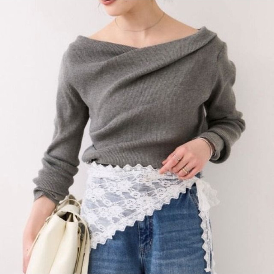 新色登場！ドレープオフショル二ット