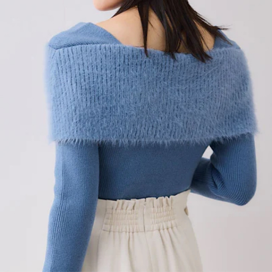 冬のオフショルニット入荷！ 												