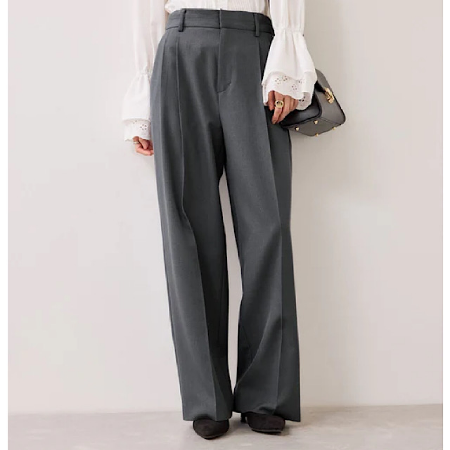 セレモ二ー・通勤にも使えるパンツ入荷!