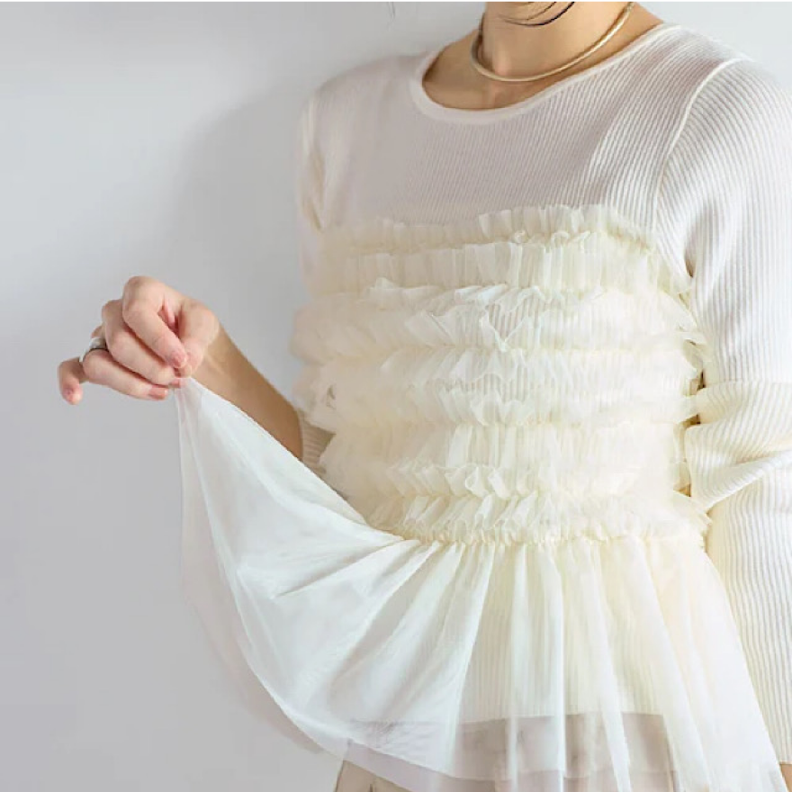 着るだけで映えるチュールフリルビスチェ																		