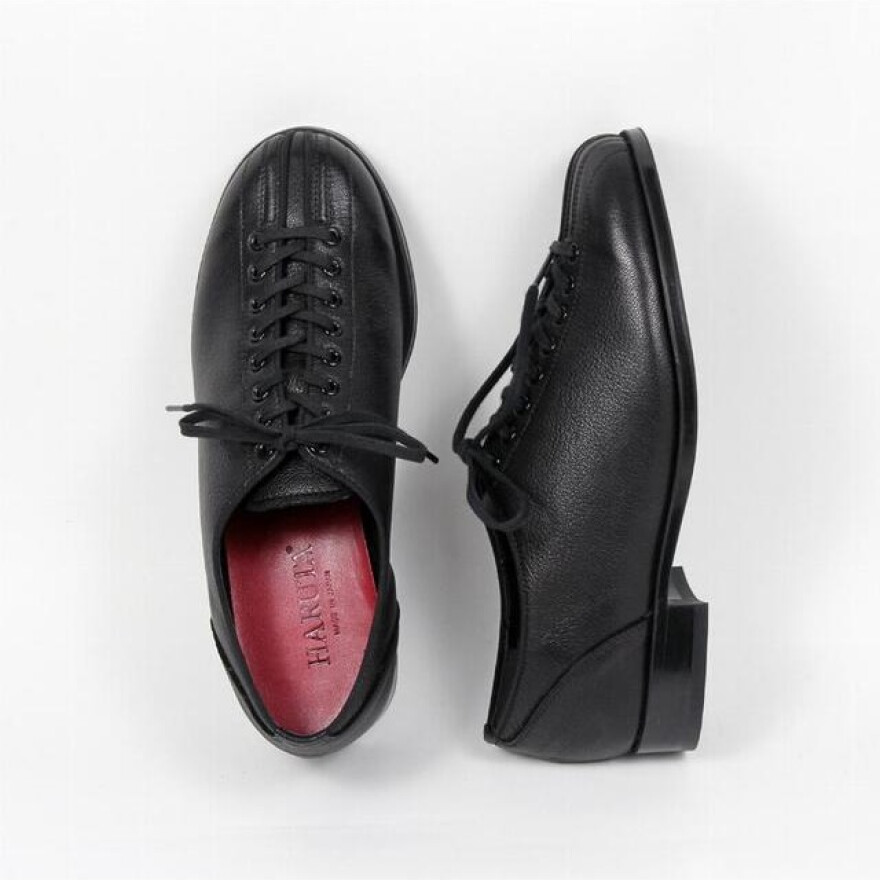 質感が魅力のゴートレザーシューズ