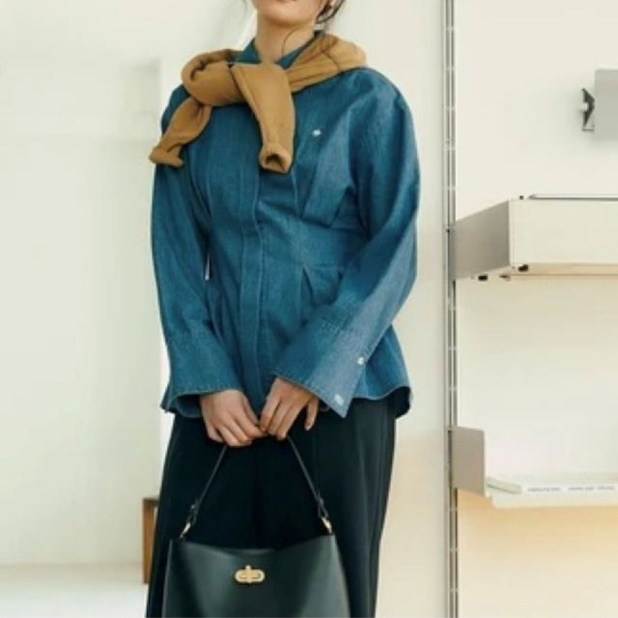 POLO BCSべルト付きタックシャツ