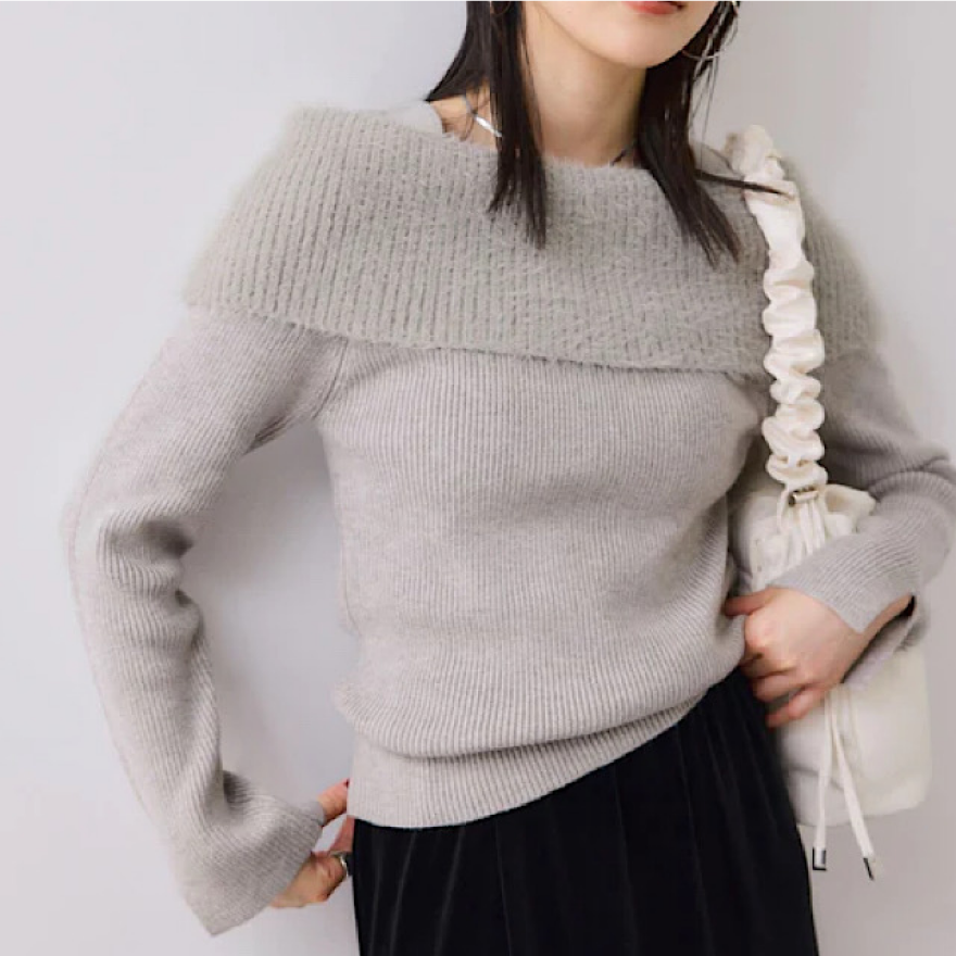 冬のオフショルニット入荷！ 												