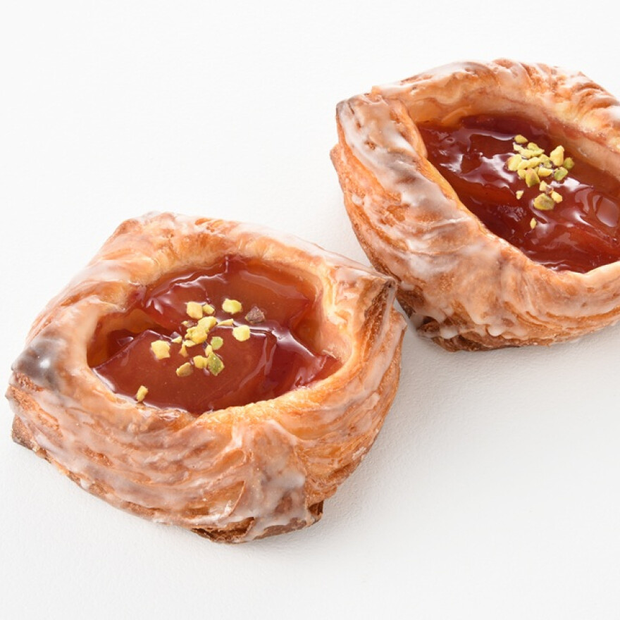 季節のデニッシュペストリー発売