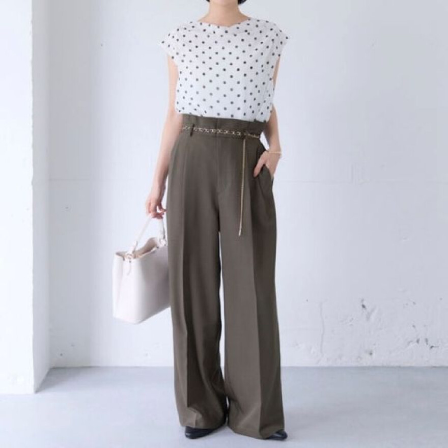 チェーンベルトタックワイドパンツ！