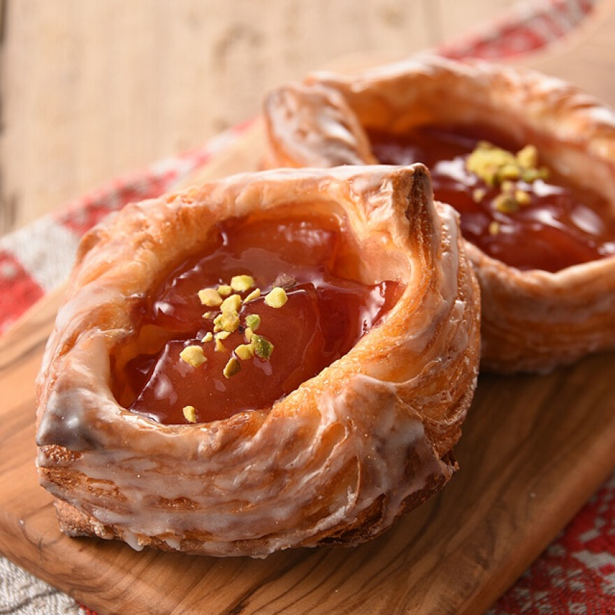 季節のデニッシュペストリー発売