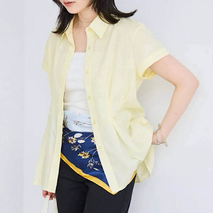 着るだけでスタイルアップが叶うシャツ入荷