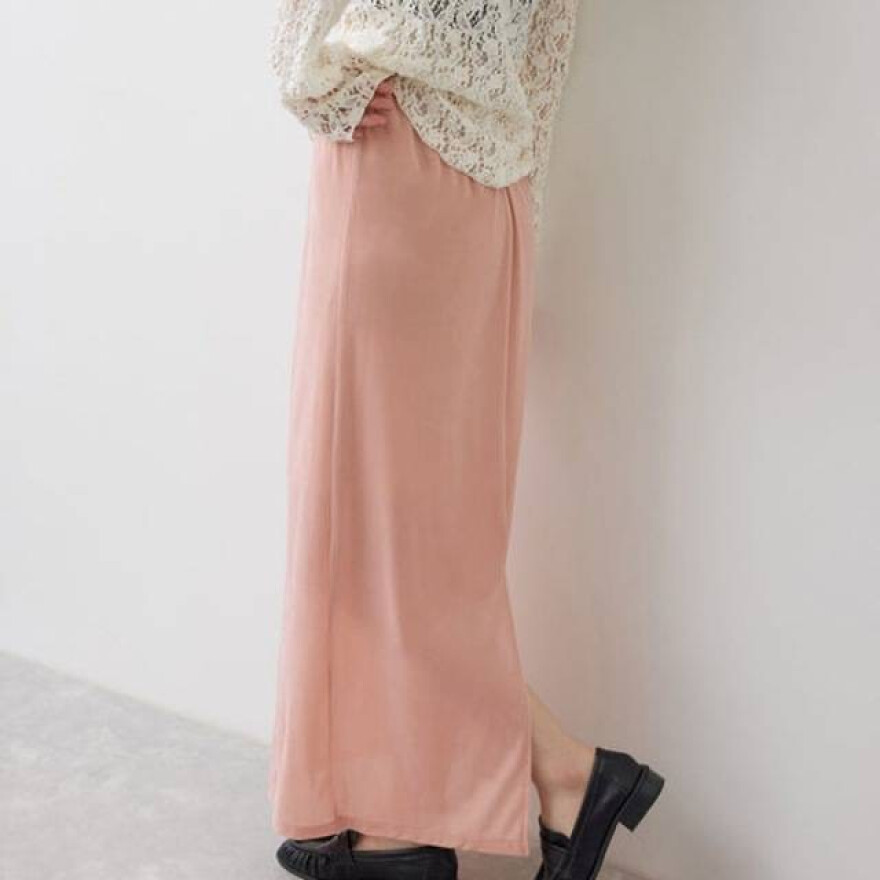美シルエットのベロアスカート入荷!!