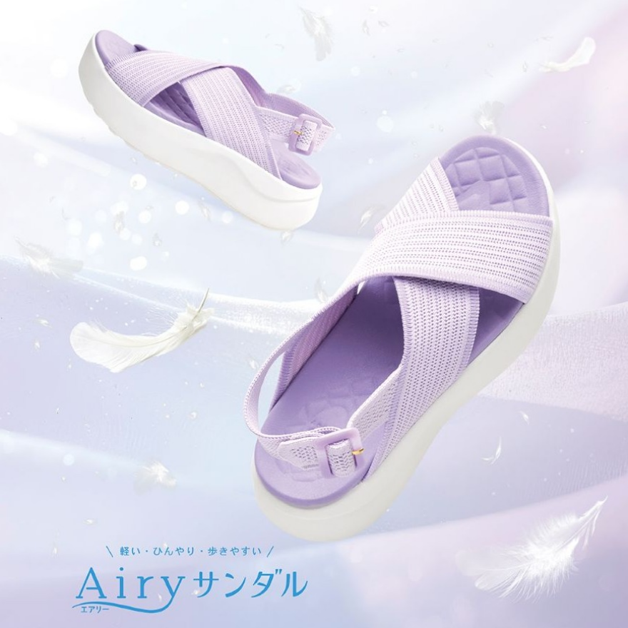 軽い！歩きやすい！Airyサンダル登場！