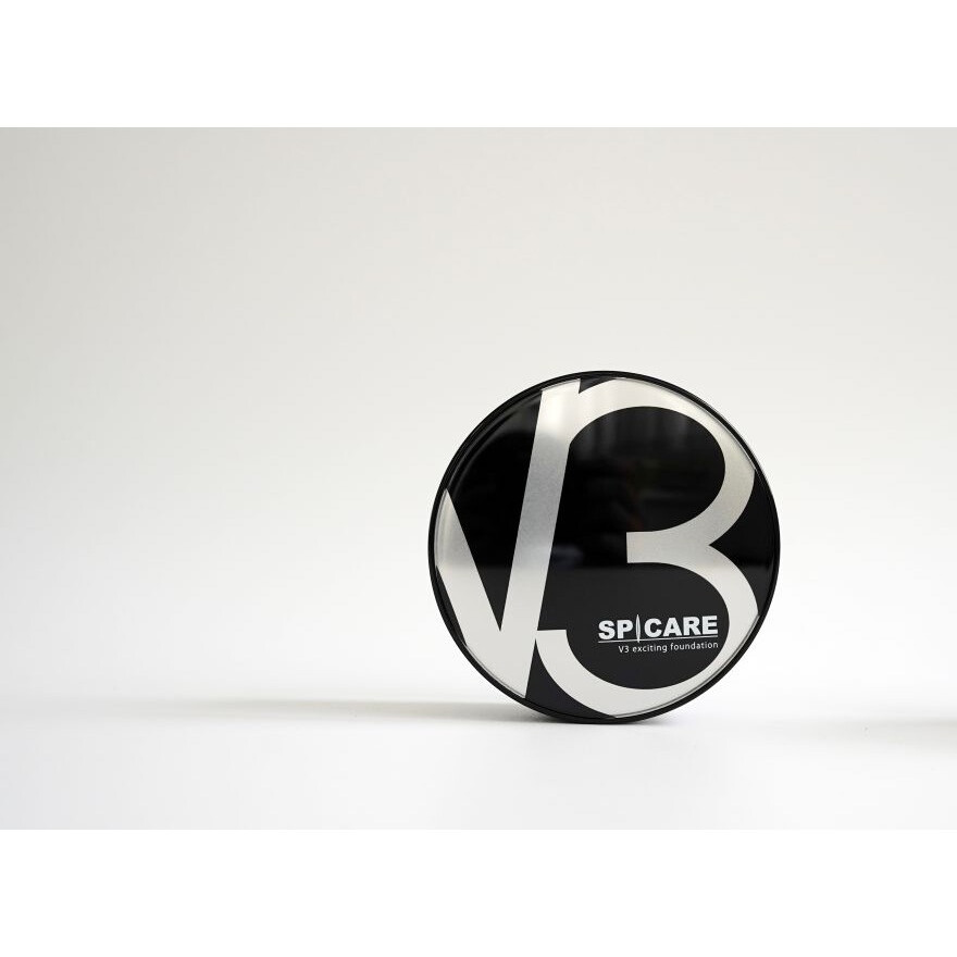 肌自体のツヤを引き出しハリ感を保つ