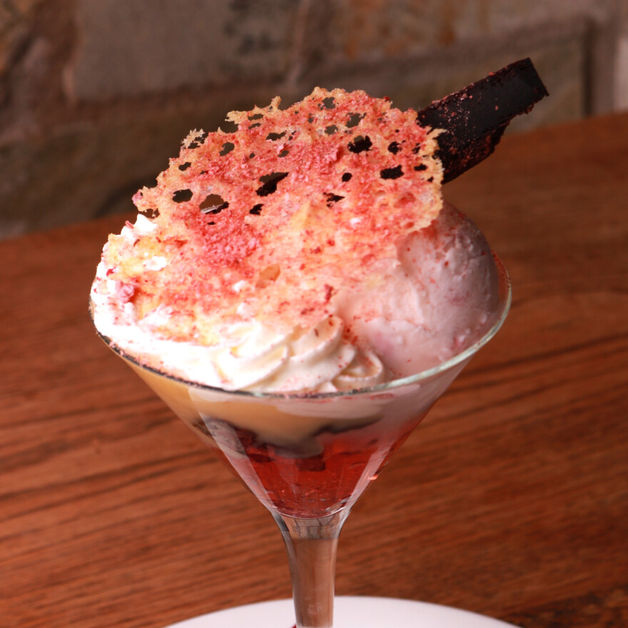 さくらの特製パフェ 季節限定