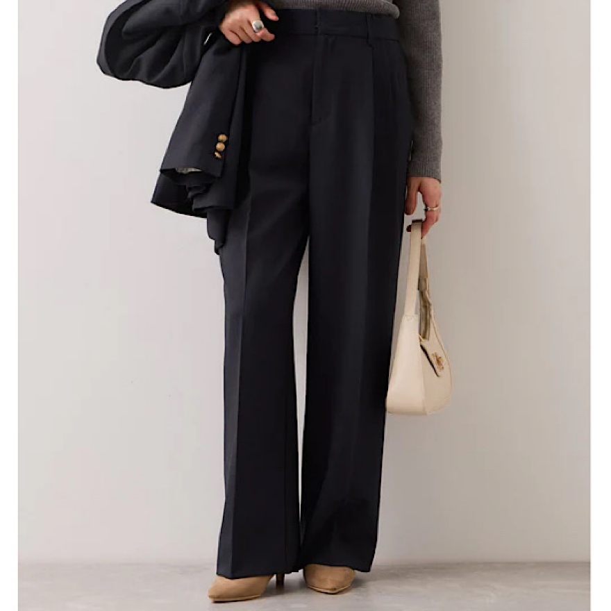 セレモニー・通勤にも使えるパンツ入荷！