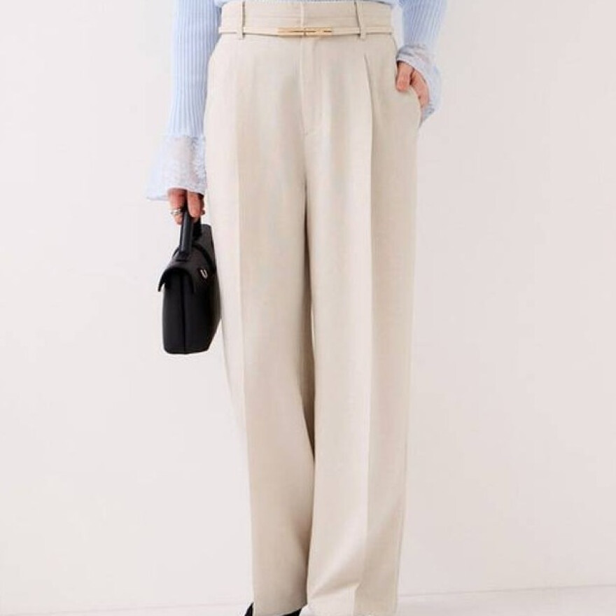 大人気のリネンライクパンツが入荷！！