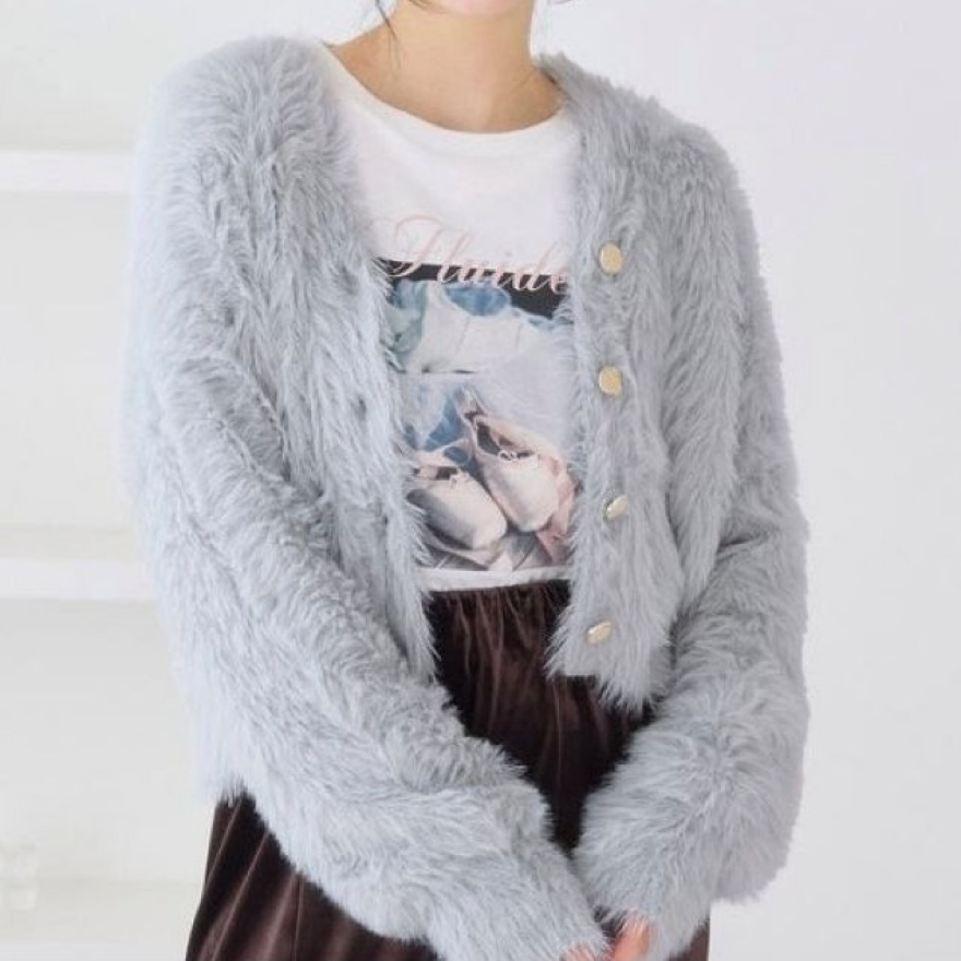 ラビットファーVネックカーディガン！！ │ ショップニュース