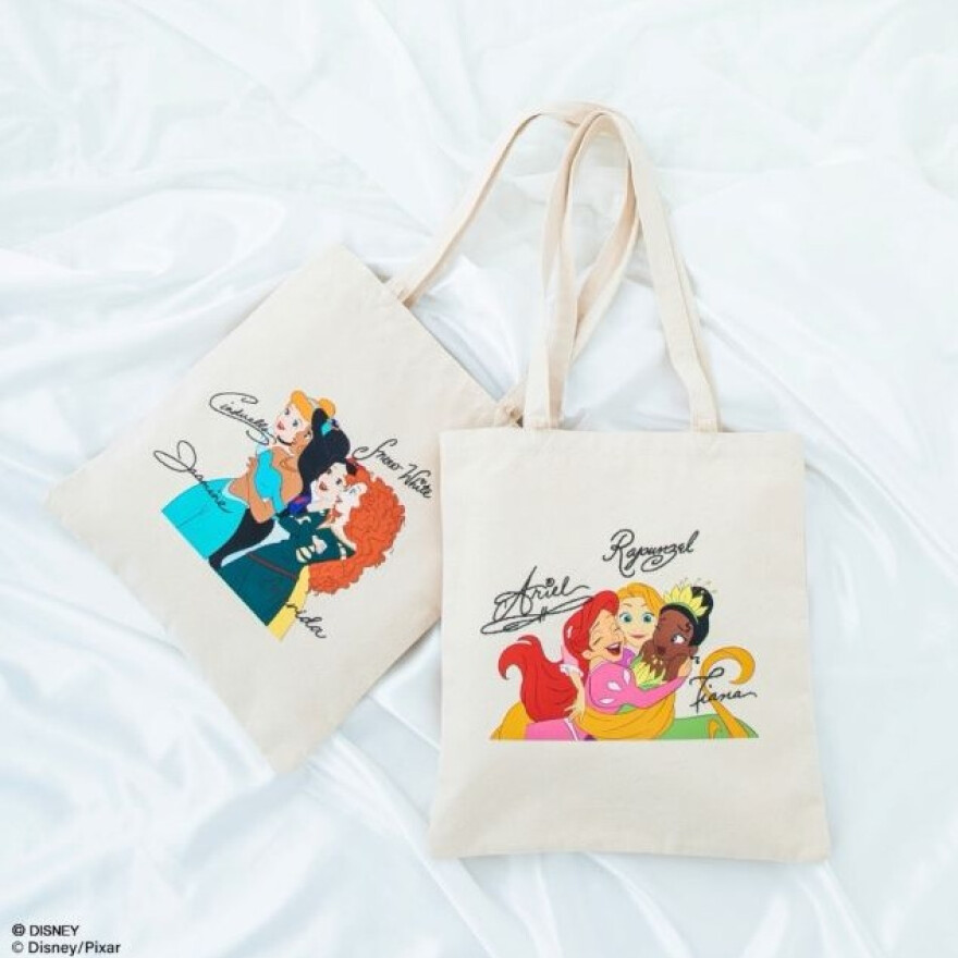 アコモデ × ディズニープリンセス