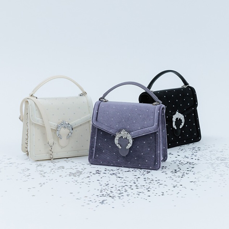 HOLIDAY COLLECTION