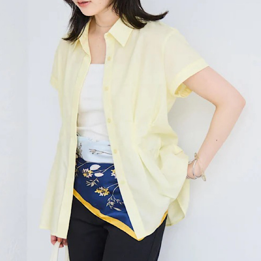 着るだけでスタイルアップが叶うシャツ入荷